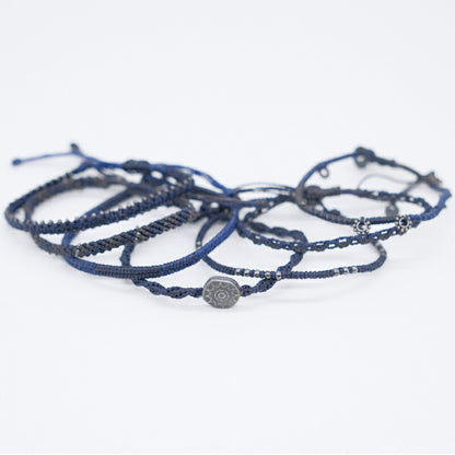 [wakami] ワカミ ブレスレット ７ストランド  ネイビー ＜ Earth Bracelet 7 Strands Navy 男女兼用 ユニセックス フェアトレード 手作り グァテマラ産 ＞【メール便送料無料】