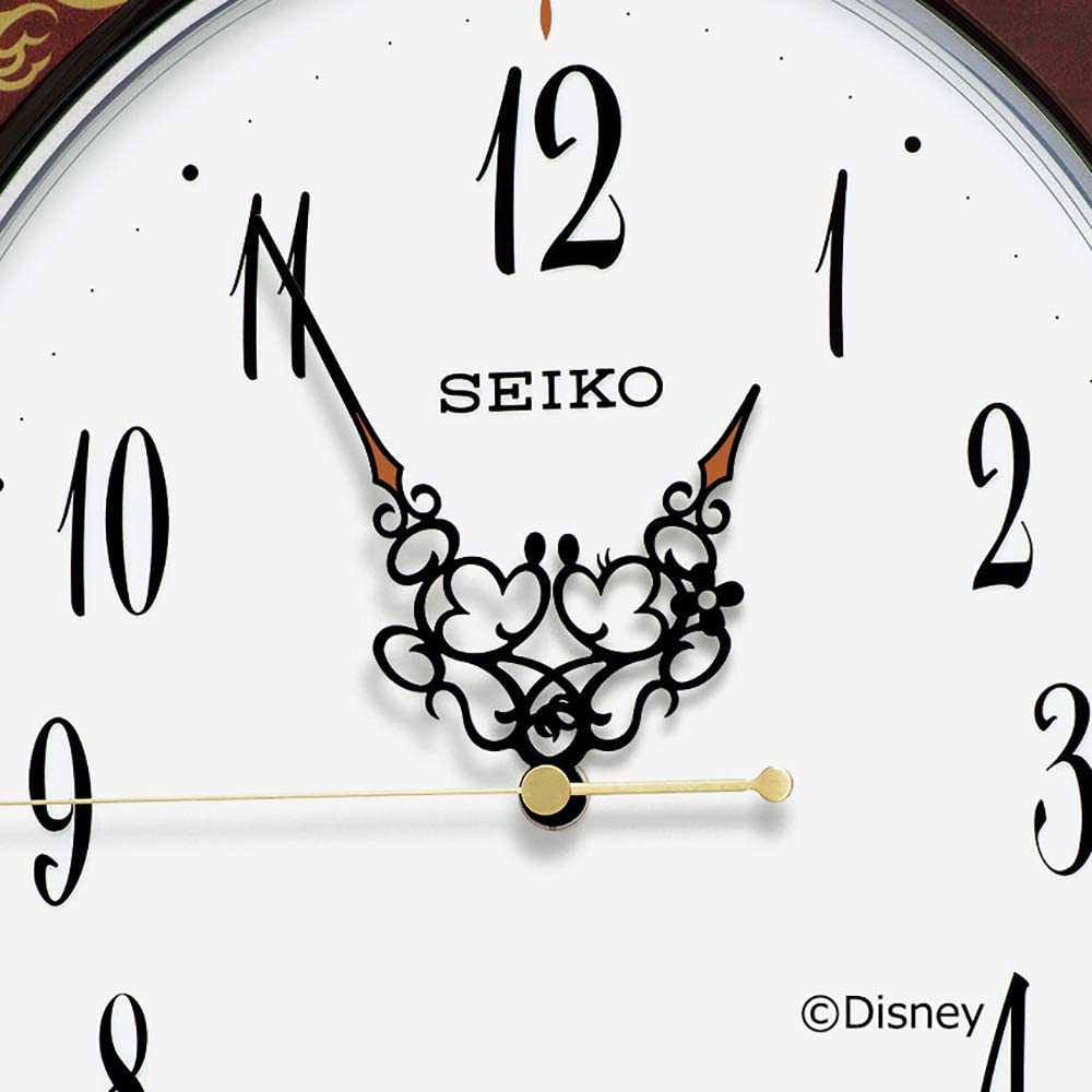[SEIKO EMBLEM] セイコーエンブレム 掛時計 大人 ディズニー Mickey＆Minnie FS510B ＜ ブラウン 唐草柄 ミッキーマウス ミニーマウス 光沢 ホワイト 茶 電波時計 アナログ ＞