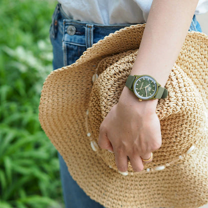 [ICE-WATCH] アイスウォッチ 腕時計 ICE solar power アイスソーラーパワー カーキ スモール 020655 ＜ レディース 女性 カーキ グリーン ゴールド 太陽電池 ＞