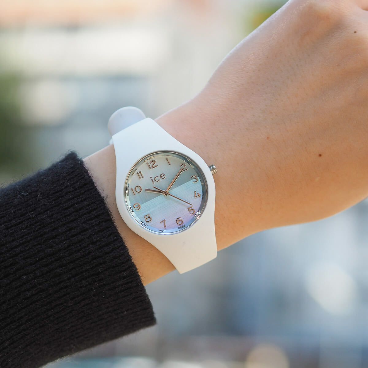 [ICE-WATCH] アイスウォッチ 腕時計 ICE horizon アイスホライズン ターコイズナンバーズ スモール 021356 ＜ レディース メンズ 男女兼用 ユニセックス ホワイト ＞