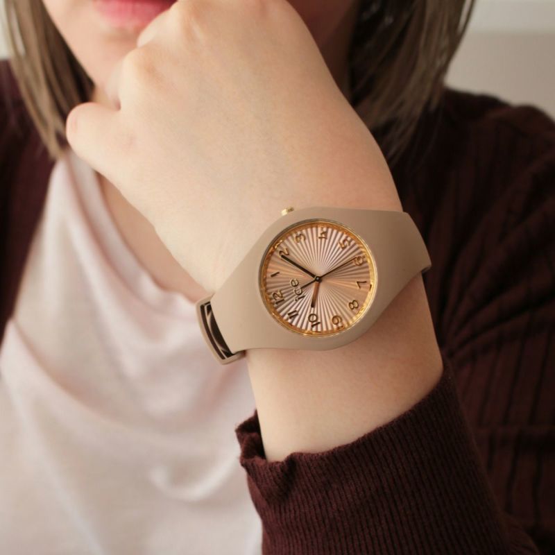 [ICE-WATCH] アイスウォッチ 腕時計 ICE CHAMPAGNE スモール＋ 025252 ＜ ユニセックス メンズ レディース モカ 正規代理店 シリコン 防水 3針 37mm 10気圧防水 ＞