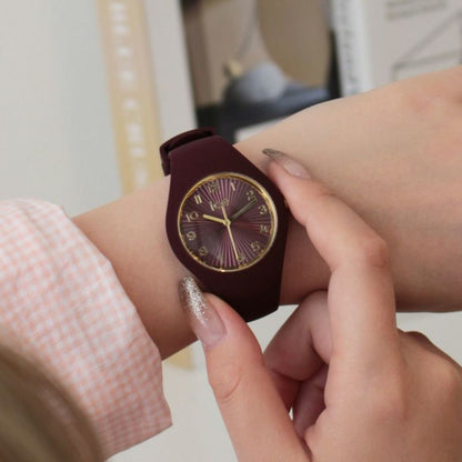 [ICE-WATCH] アイスウォッチ 腕時計 ICE CHAMPAGNE スモール＋ 025255 ＜ ユニセックス メンズ レディース チェリー 正規代理店 シリコン 防水 3針 37mm 10気圧防水 ＞